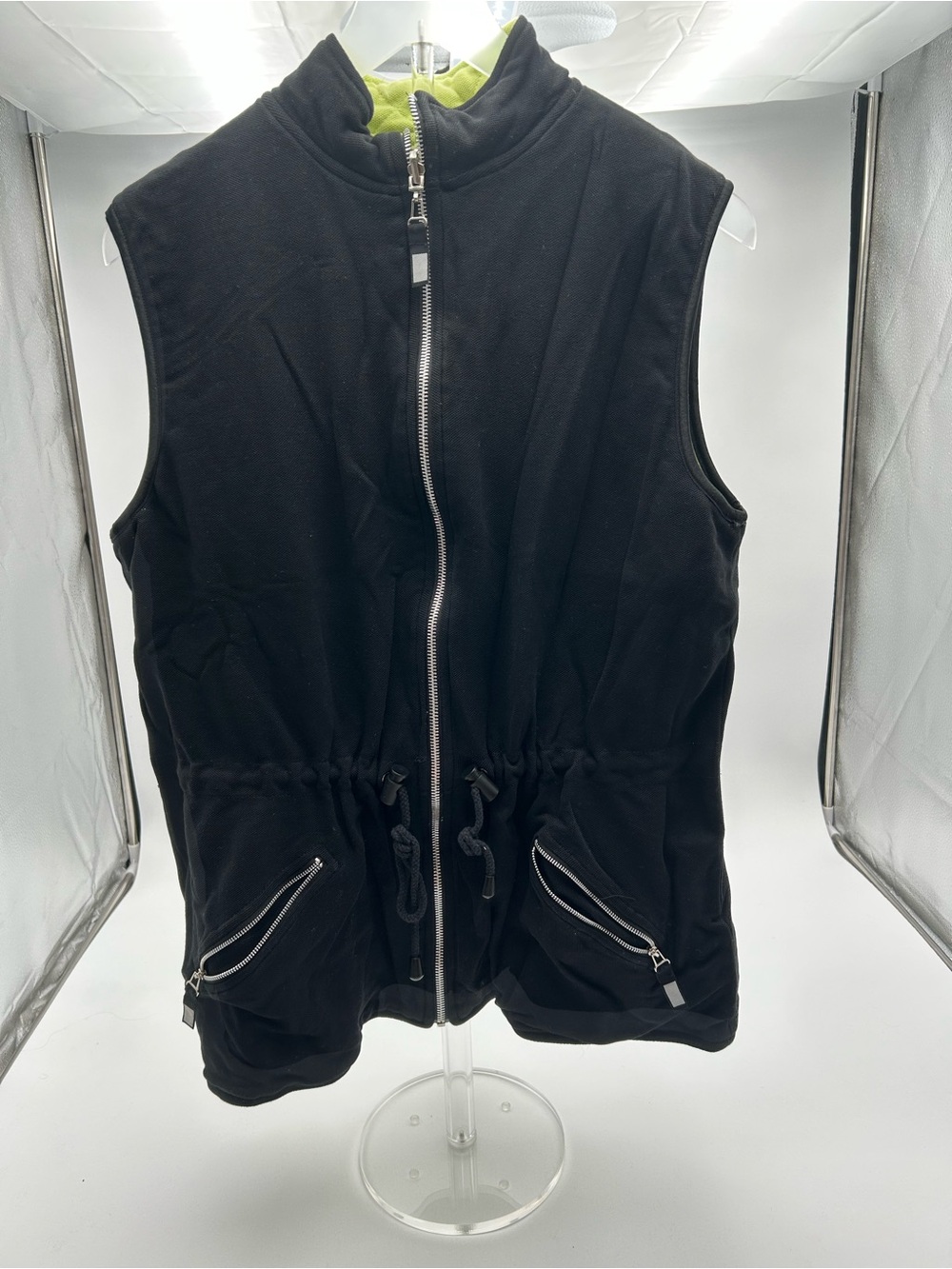 Women's Black Zip-Front Sleeveless Vest